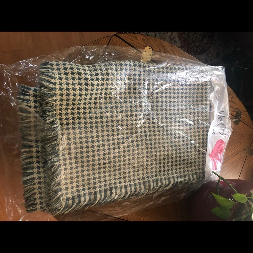 Vintage Bed Coverlet Throw Blanket